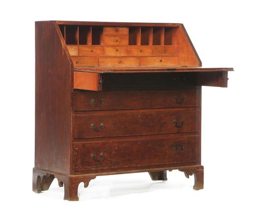 CHIPPENDALE SLANT FRONT DESK  122b04