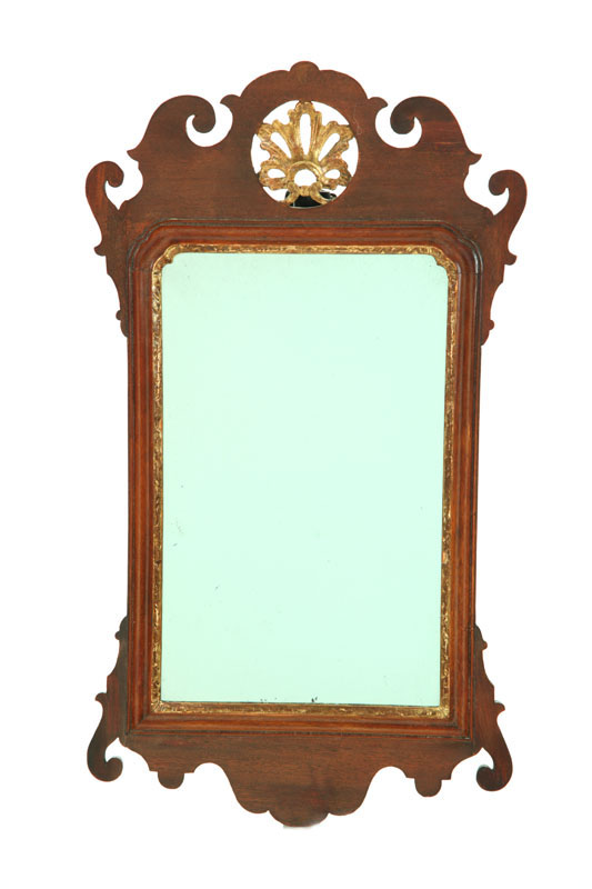 CHIPPENDALE MIRROR Probably American 122b50