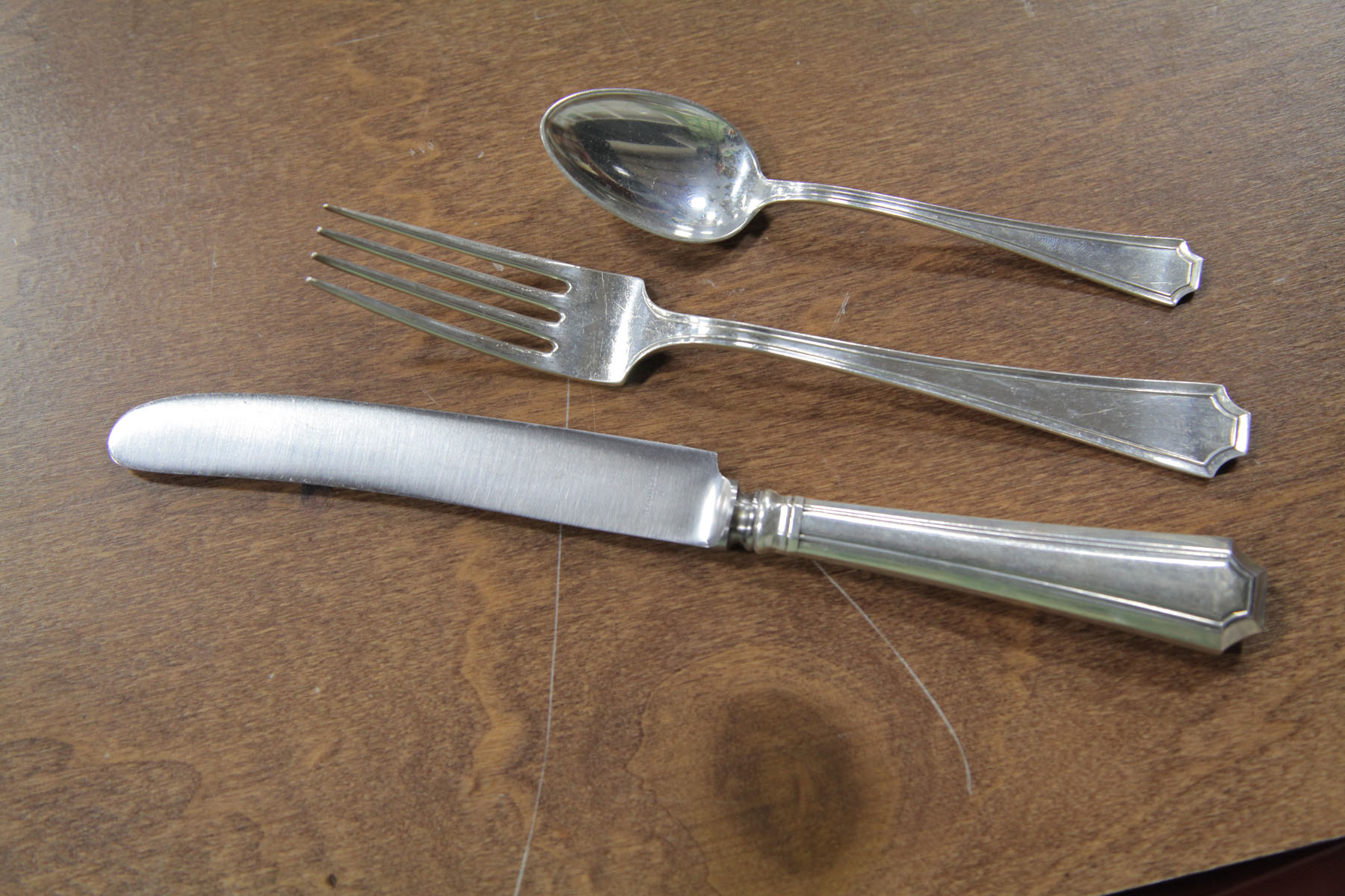 SET OF DURGIN STERLING SILVER FLATWARE  122d85