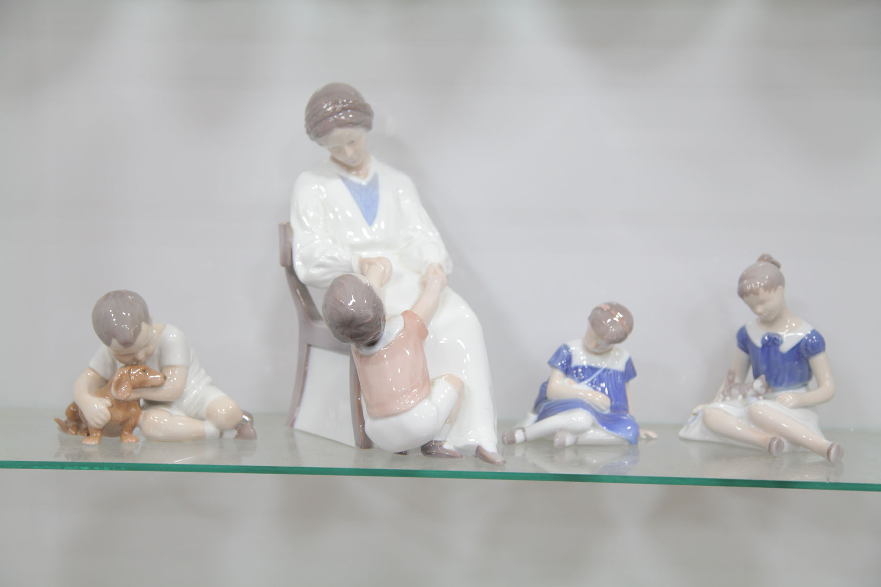 FOUR BING GRONDAHL FIGURES  122de0