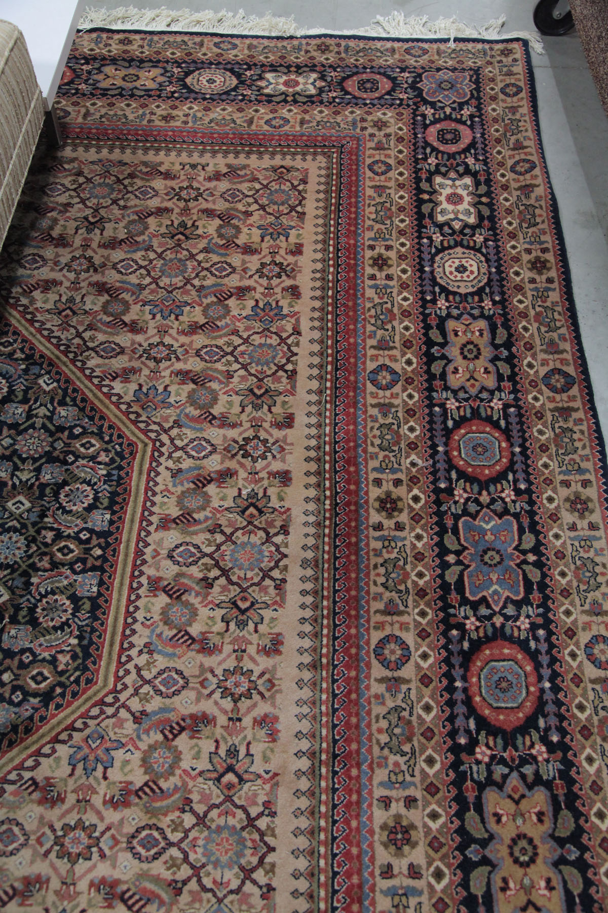 ROOMSIZE ORIENTAL STYLE RUG.  India