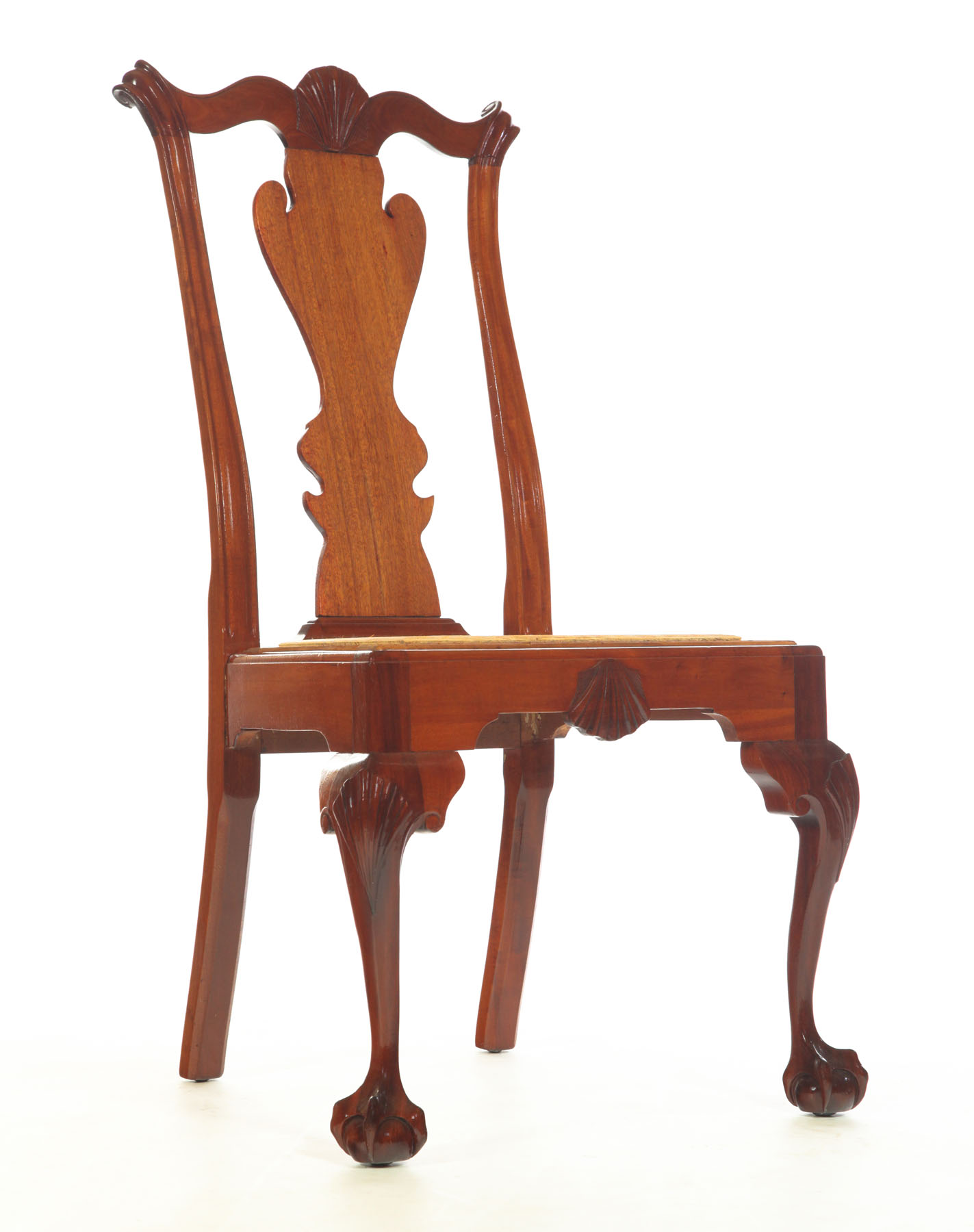 CHIPPENDALE-STYLE SIDE CHAIR. 