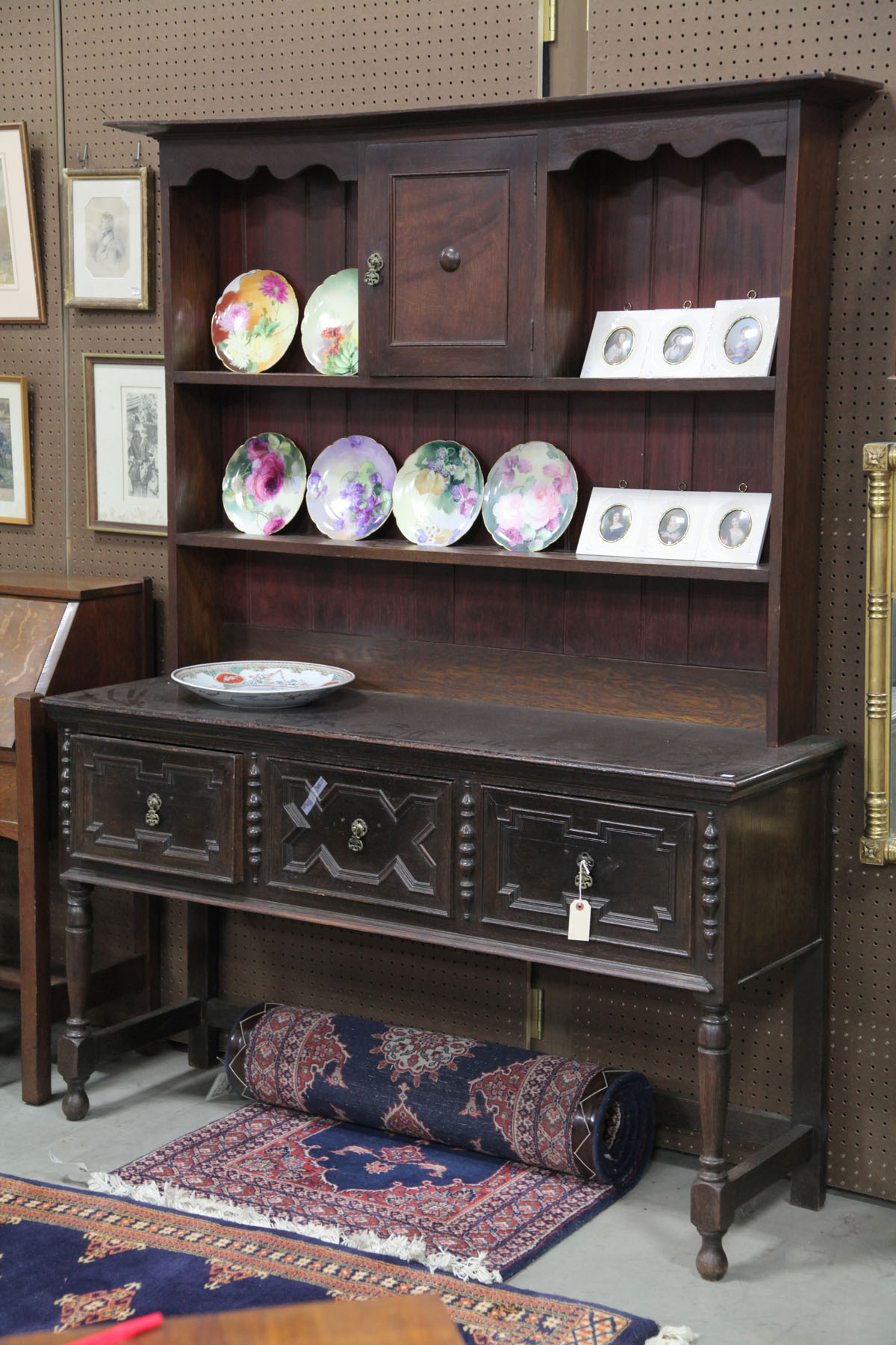 WELSH CUPBOARD.  England  late