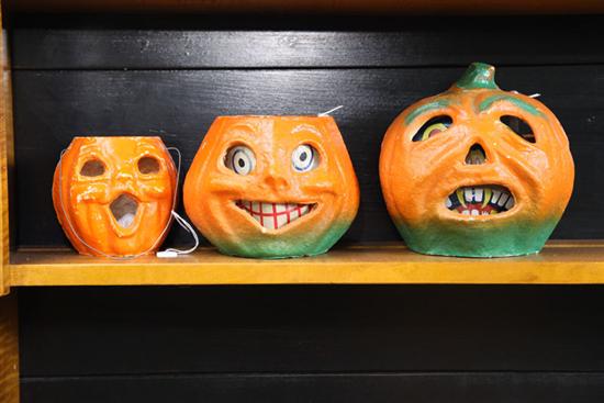 THREE PAPER MACHE JACK O LANTERNS  122f7c