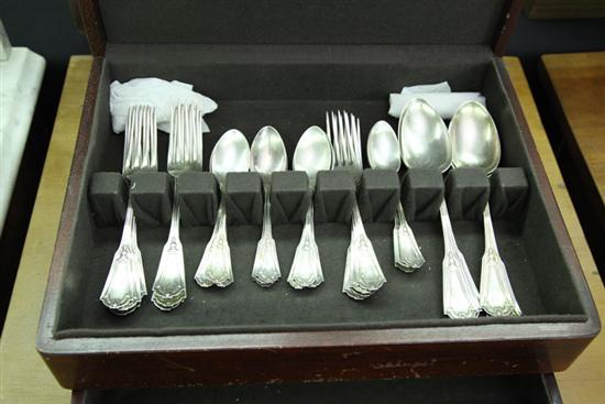 SMALL SET OF WHITING STERLING SILVER 122fc5