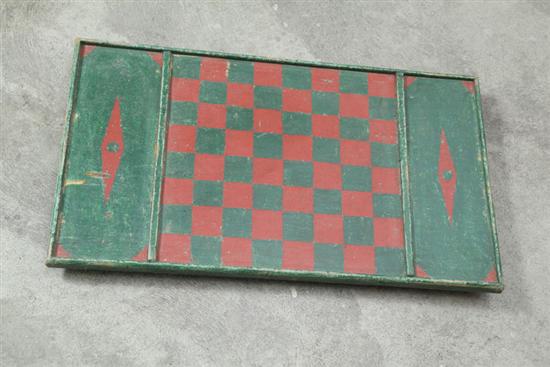 GAMEBOARD. Green and red paint