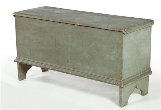 BLANKET CHEST New England 18th 123267