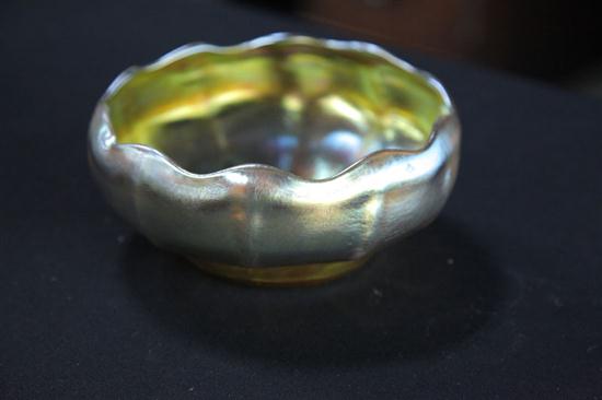 TIFFANY ART GLASS BOWL. Gold  iridescent