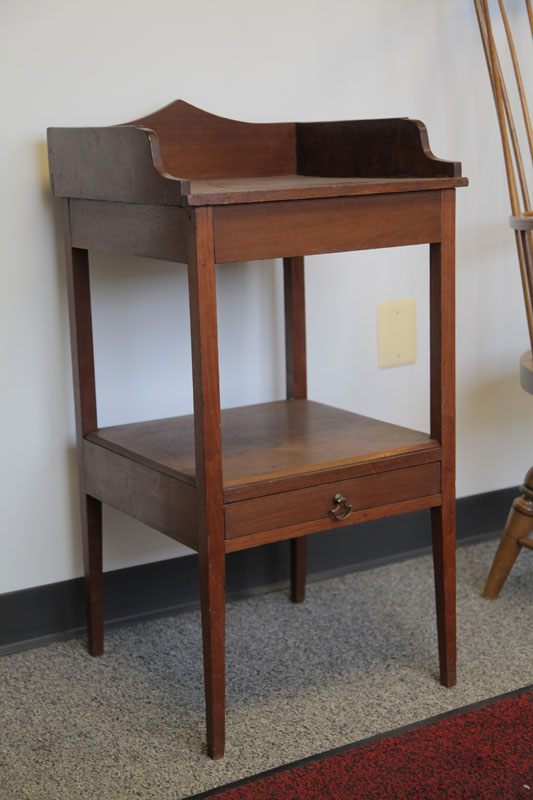 WASH STAND. Walnut with nail construction.