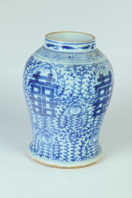 LARGE JAR China late 19th early 1235a0