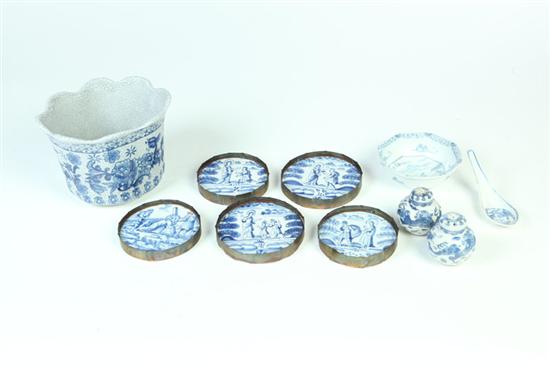 NINE BLUE AND WHITE CERAMIC PIECES  1235a1