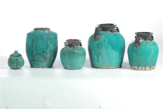 FIVE POTTERY JARS Asian 20th 123630