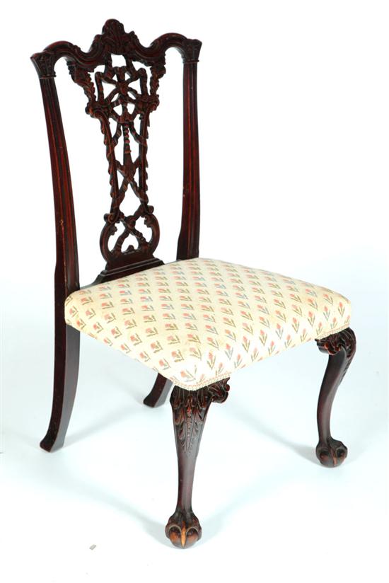 CHIPPENDALE STYLE SIDE CHAIR  12363e