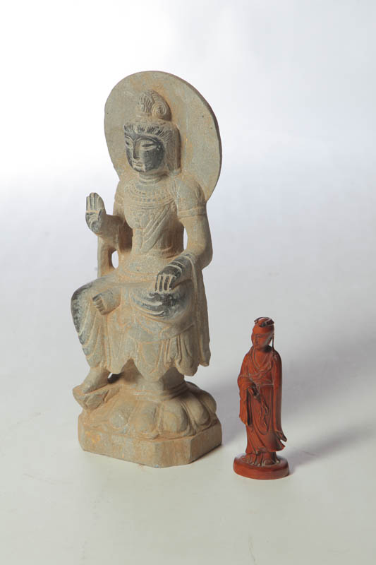 TWO FIGURES Asian 20th century  12368e