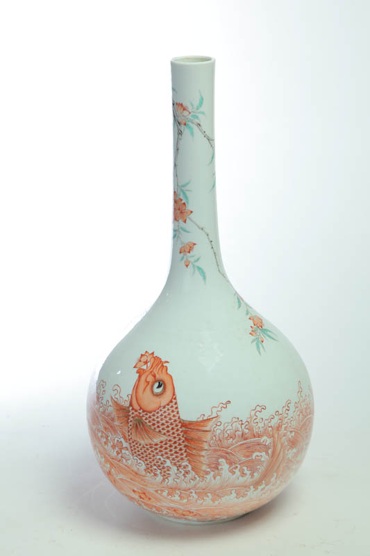  TALL VASE China late 18th early 12368a