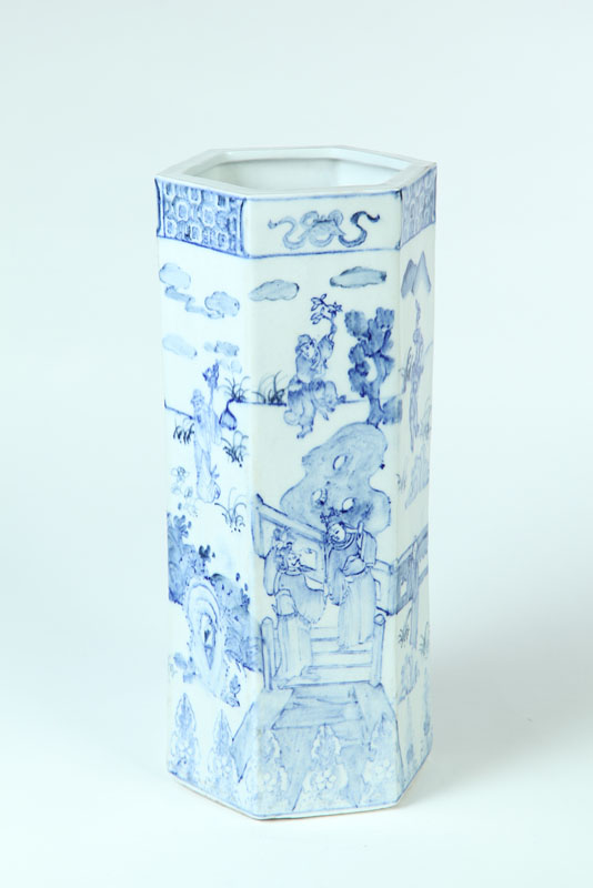 TALL VASE.  China  20th century  porcelain.