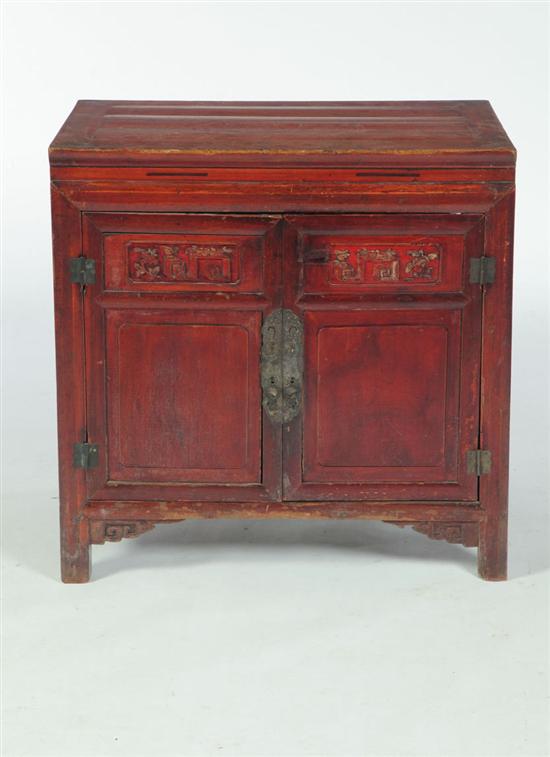 DIMINUTIVE CABINET Chinese late 1236df