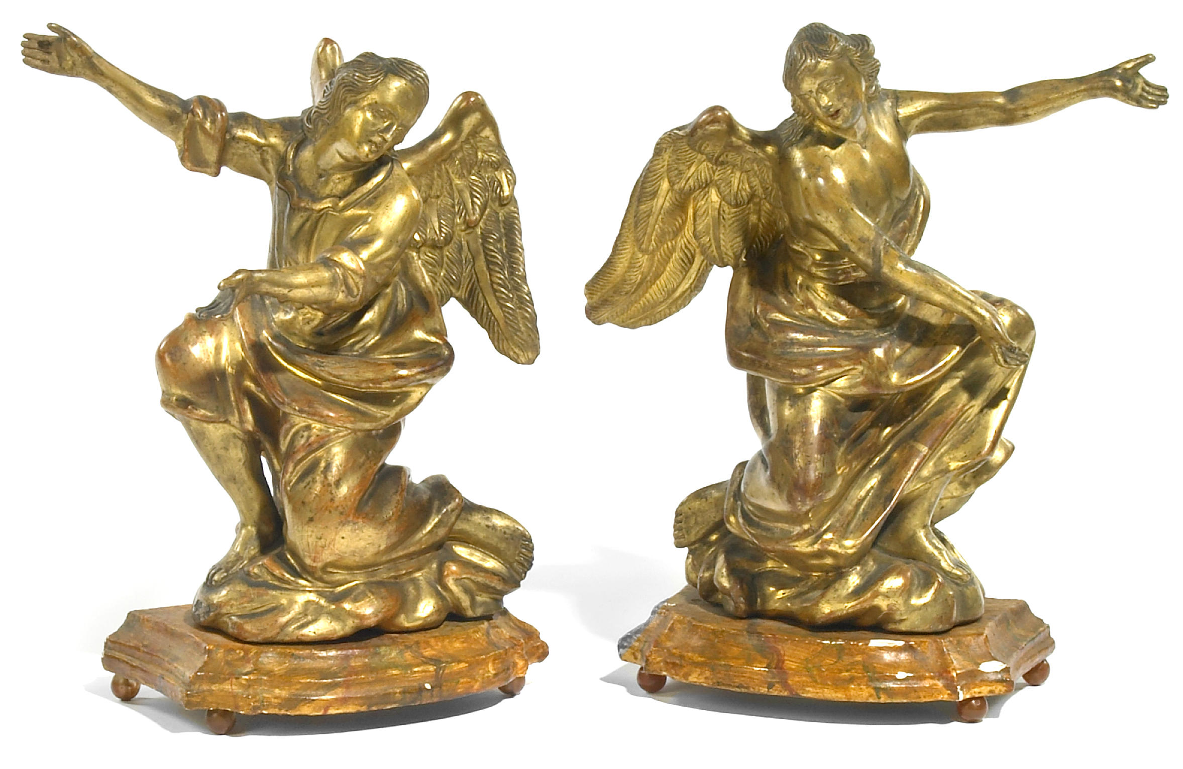 A pair of Continental giltwood 129187