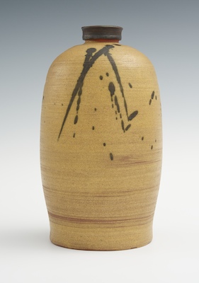 A Japanese Studio Pottery Mei Ping 1323ef