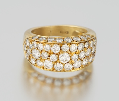 A Ladies' Diamond Ring 18k yellow