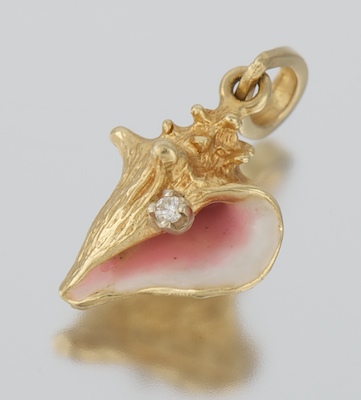 A Ladies Gold and Enamel Shell 13247c