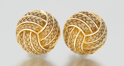 A Pair of Ladies' 18k Gold Wove