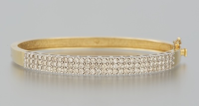 A Ladies Diamond Bangle Bracelet 1324a9