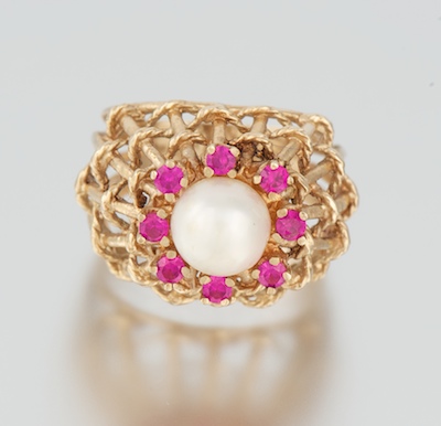 A Ladies Pearl and Pink Spinel 1324b3