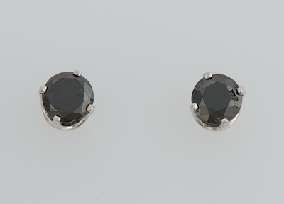 A Pair of Black Diamond Ear Studs 132556