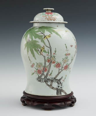 A Large Covered Jar Chinese 19th 1325ba