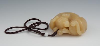 A Chinese Carved Jade Dog Ornament 1325da