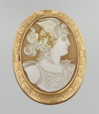 A Victorian Carved Shell Cameo 1329ca