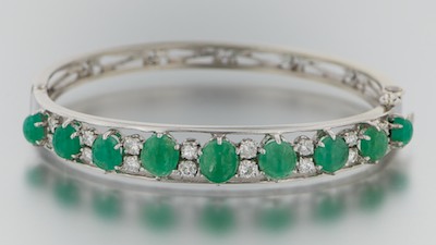 A Ladies Diamond and Emerald Cabochon