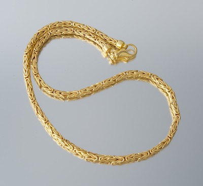 A Ladies 14k Gold Fancy Link Necklace