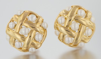 A Pair of Gold and Pearl Earrings 14k