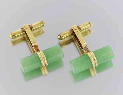 A Pair of Jade and Gold Cufflinks 132aab