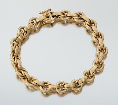 A Ladies Fancy Link Gold Bracelet 132abb