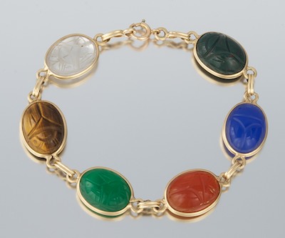 A Carved Scarab Gemstone Bracelet 132ac4