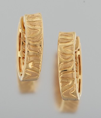 A Roberto Coin 18k Gold Earrings 132ace