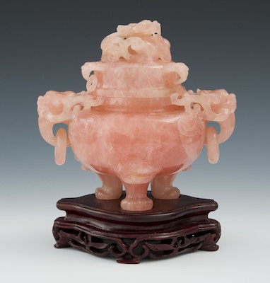 A Chinese Finely Carved Rose Quartz 132c1c