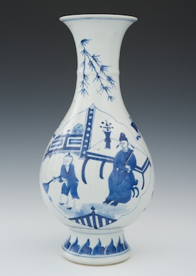 A Chinese Blue and White Vase Qing 132cb2