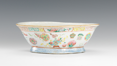 A Tongzhi Footed Bowl White ground 132de4