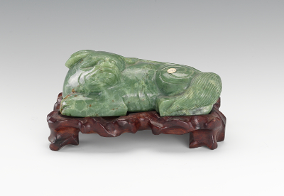 Jade Dog Figure Recumbent dog with 132e3b