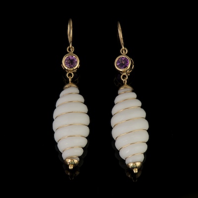 A Pair of Interesting Earrings 132ff0