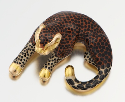 A Ladies' Enameled Leopard Pendant