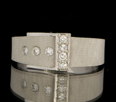 A White Gold and Diamond Buckle 13315c