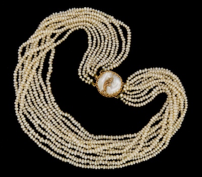 A Vintage Pearl Torsade Necklace