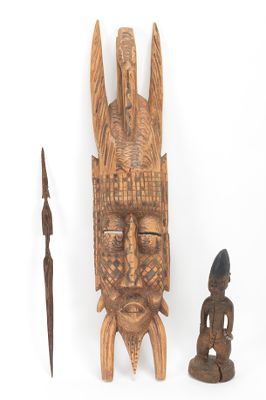 A Lot of African Wooden Carvings 133217