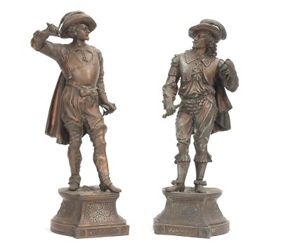 A Pair Of Cast Metal Cavaliers 1332a1