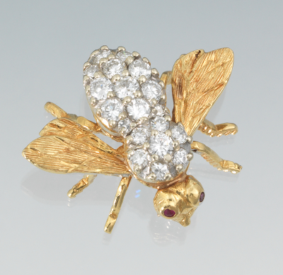 A Gold and Diamond Bee Brooch 14k 133521